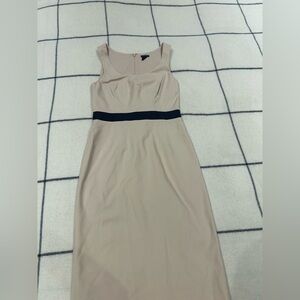 Club Monaco Beige and Black Fitted Midi Dress